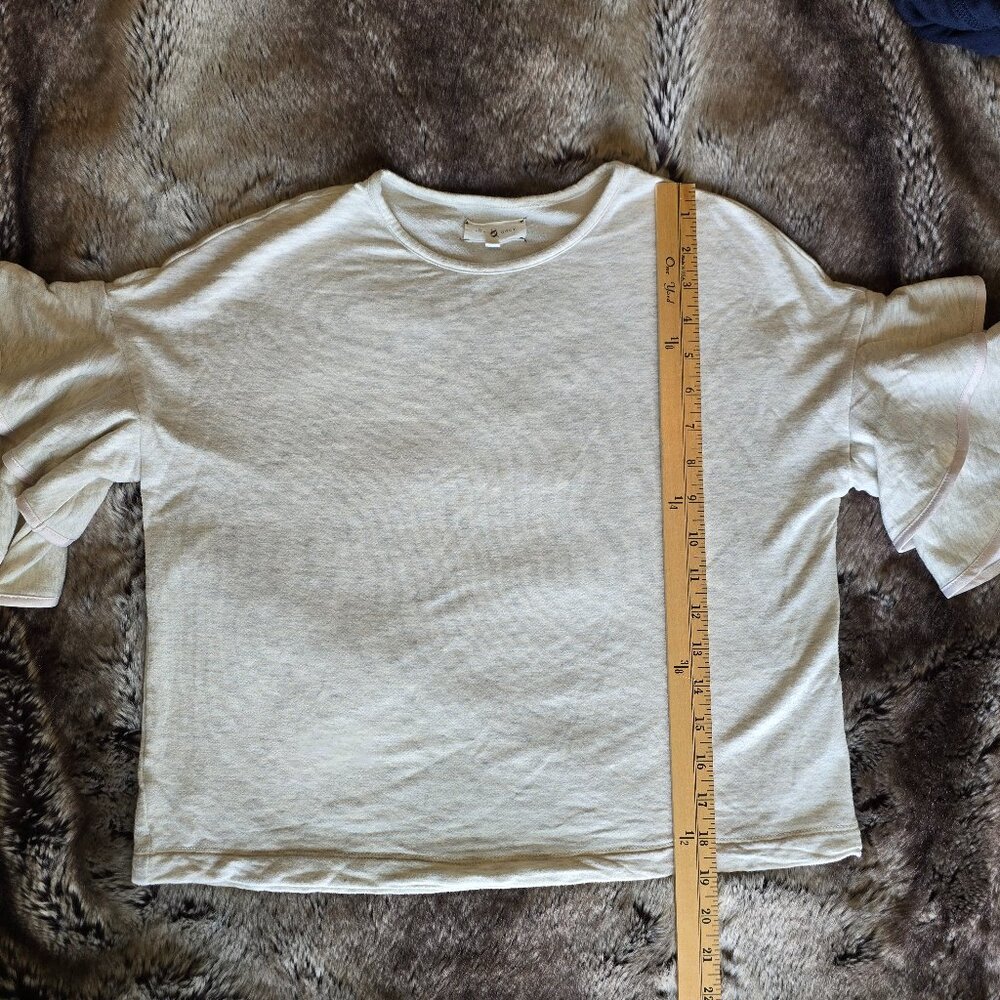 Lou & Grey Signaturesoft Tipped Ruffle Top - Picture 2 of 6